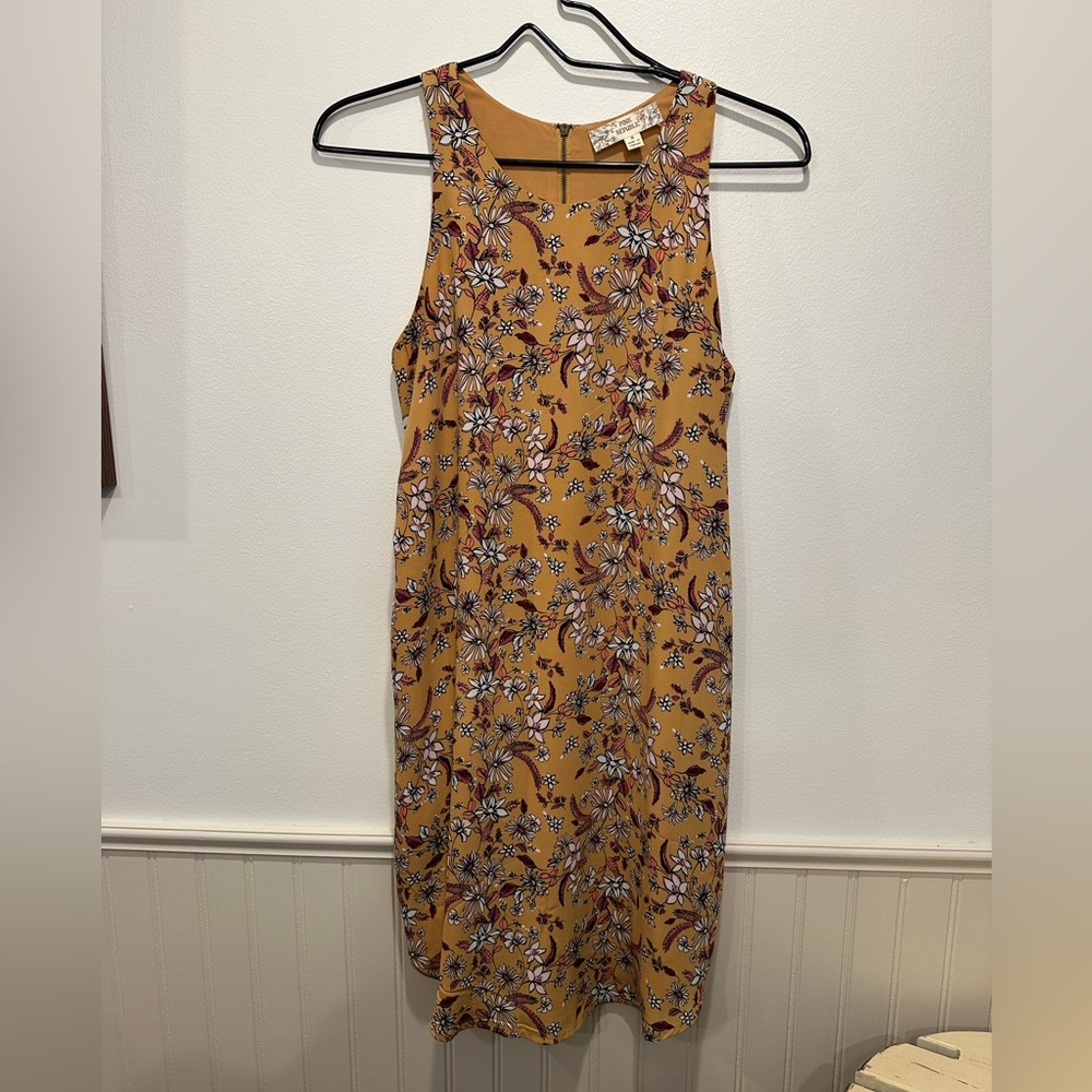 Pink Republic Mustard Floral Midi Dress